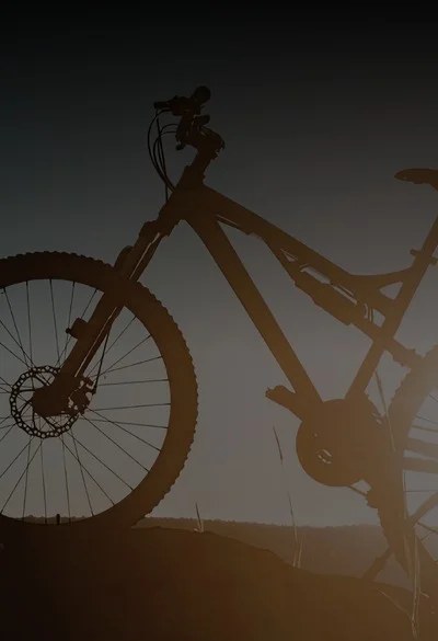 Ciclistas em trilha — Bert Bike Classificados