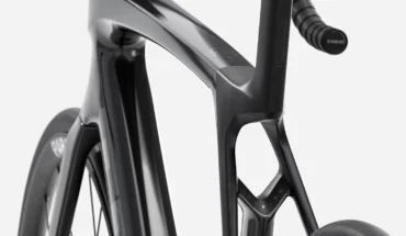 Bicicleta de estrada Trek Madone SL 5 8ª